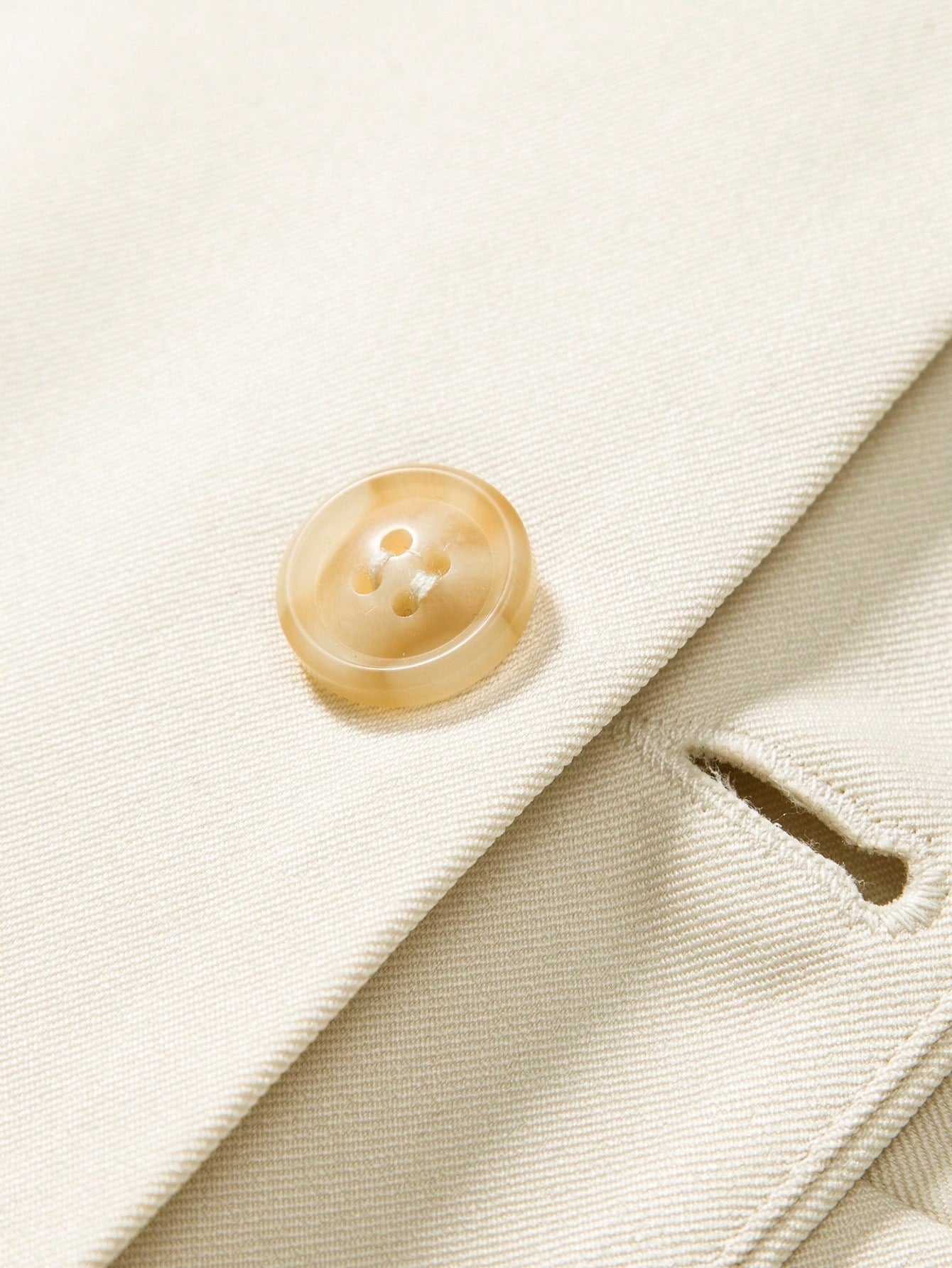 Klassisk tvådelad kostym för affärsbruk