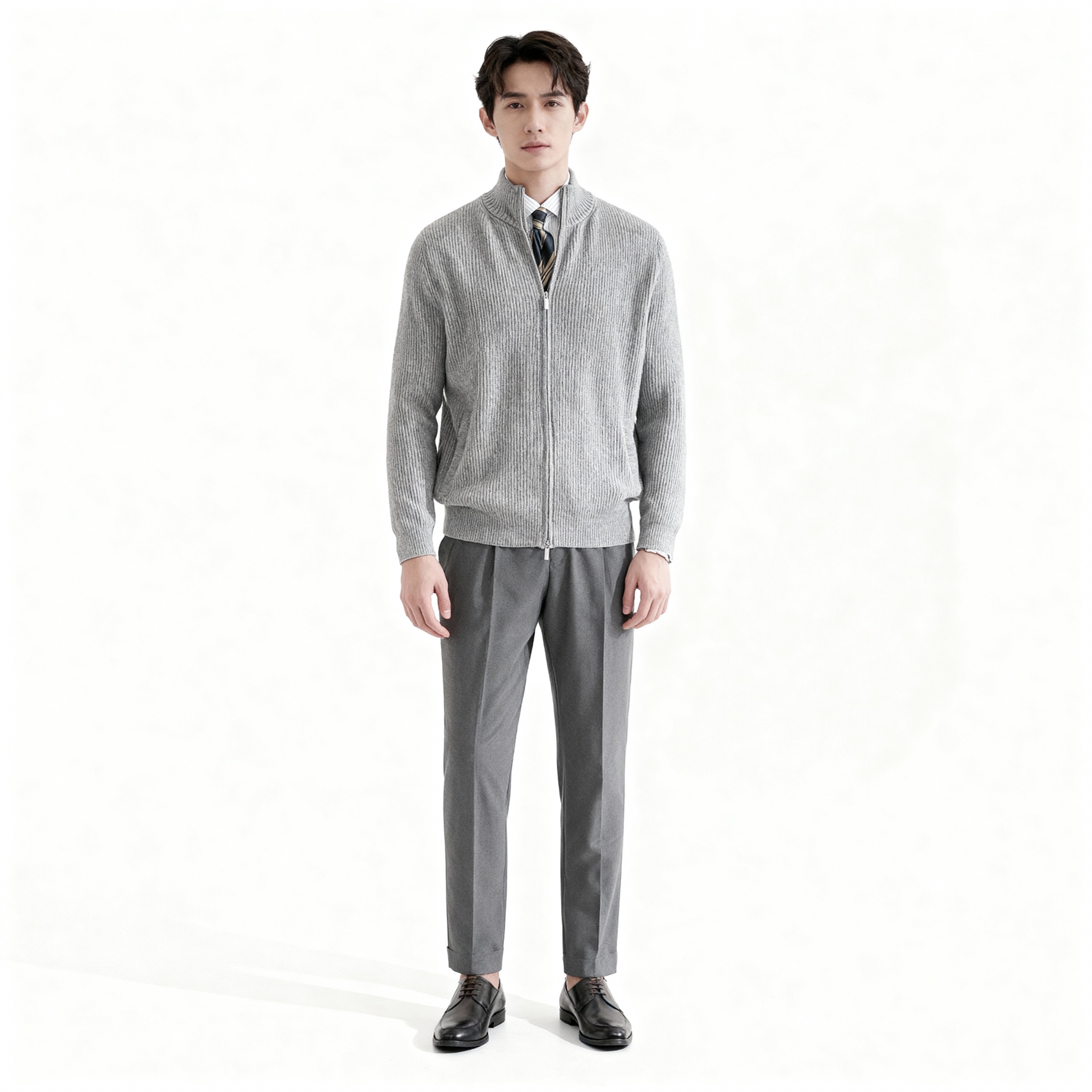 Elegant stickad kofta med mjuk textur